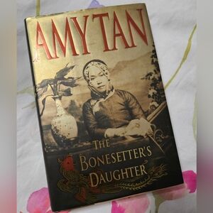 Hardcover Novel The Bonesetter's Daughter By Amy Tan